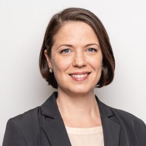 Jessica Graf, lic. iur. RA