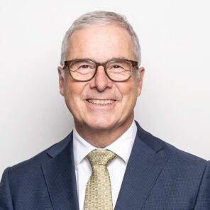 André Zemp, Betriebsökonom FH