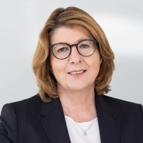 Monika Jänicke, Dr. phil. II